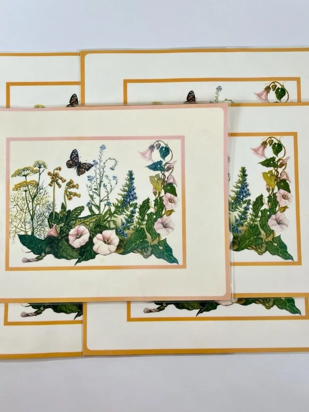 VTG Spring Floral Placemats Set of 6 Wild Flowers Butterfly Cottagecore 16x11.5”